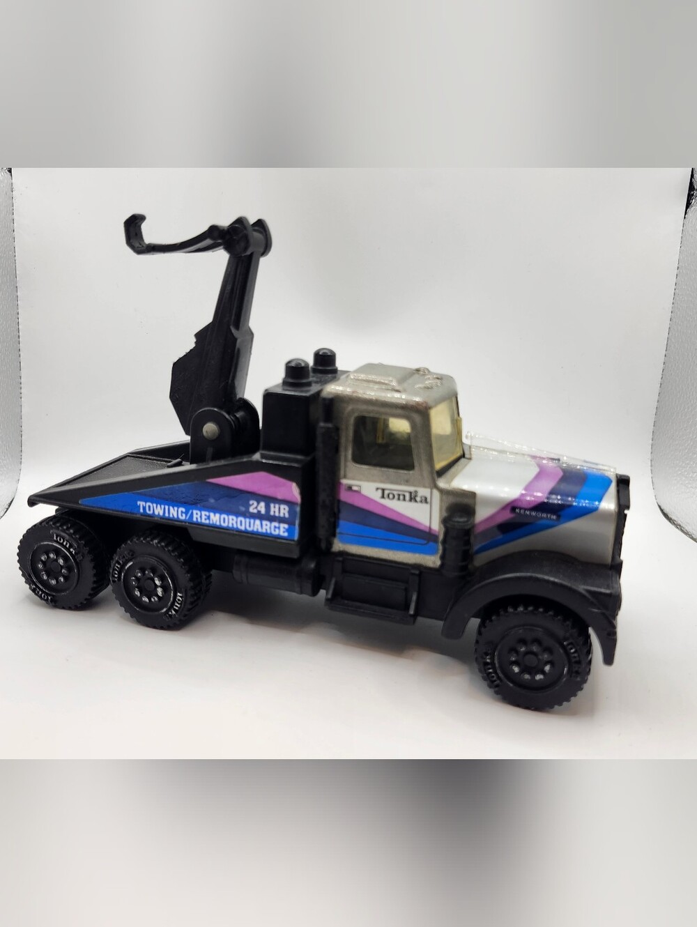 Vintage 1982 Tonka Kenworth 24H Tow Truck Wrecker RARE Variant Collectable